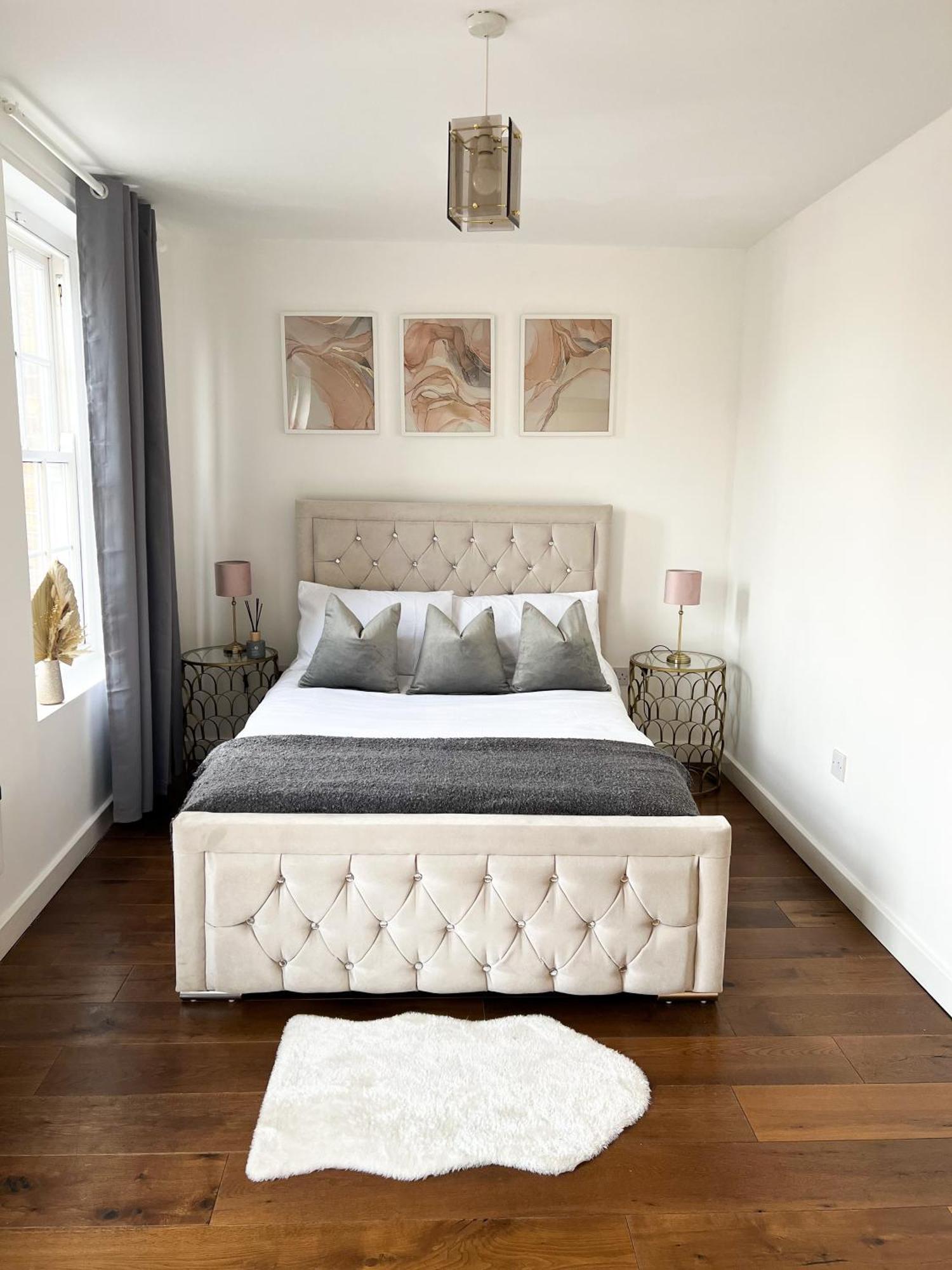 London Stylish 1 Bedroom Apartment エクステリア 写真